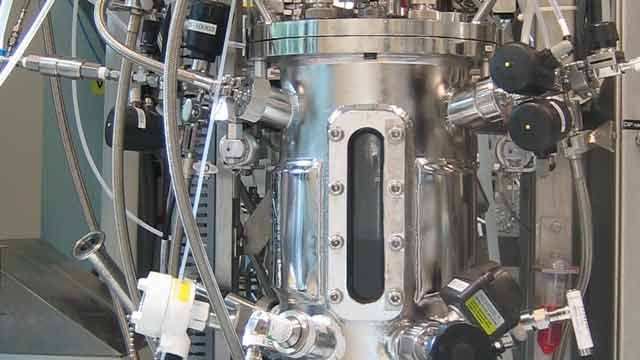 Genentech setzt MATLAB und die Industrial Communication Toolbox ein, um eine Entwicklungsplattform für Überwachungssteueralgorithmen für Bioreaktoren aufzubauen